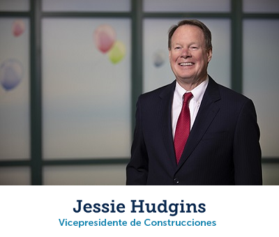 Jessie Hudgins, vicepresidente de Construcciones